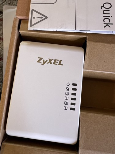 ZyXel HD Powerline 500mbps Network Adapter PLA 4225 + PLA 4205 - Picture 3 of 5