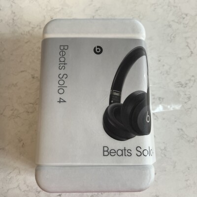 Beats Solo 4 True Wireless On-Ear Headphones - Matte Black Beats Solo 4 True Wireless On-Ear Headphones - Matte Black