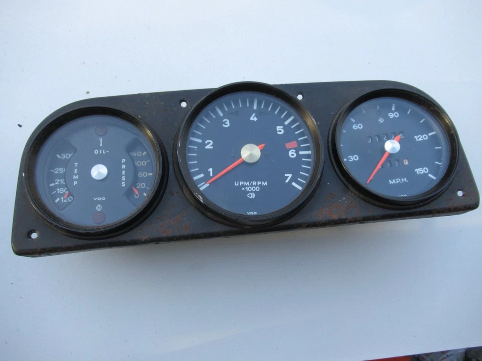Porsche 914 Gauge Cluster - Image 2 of 4