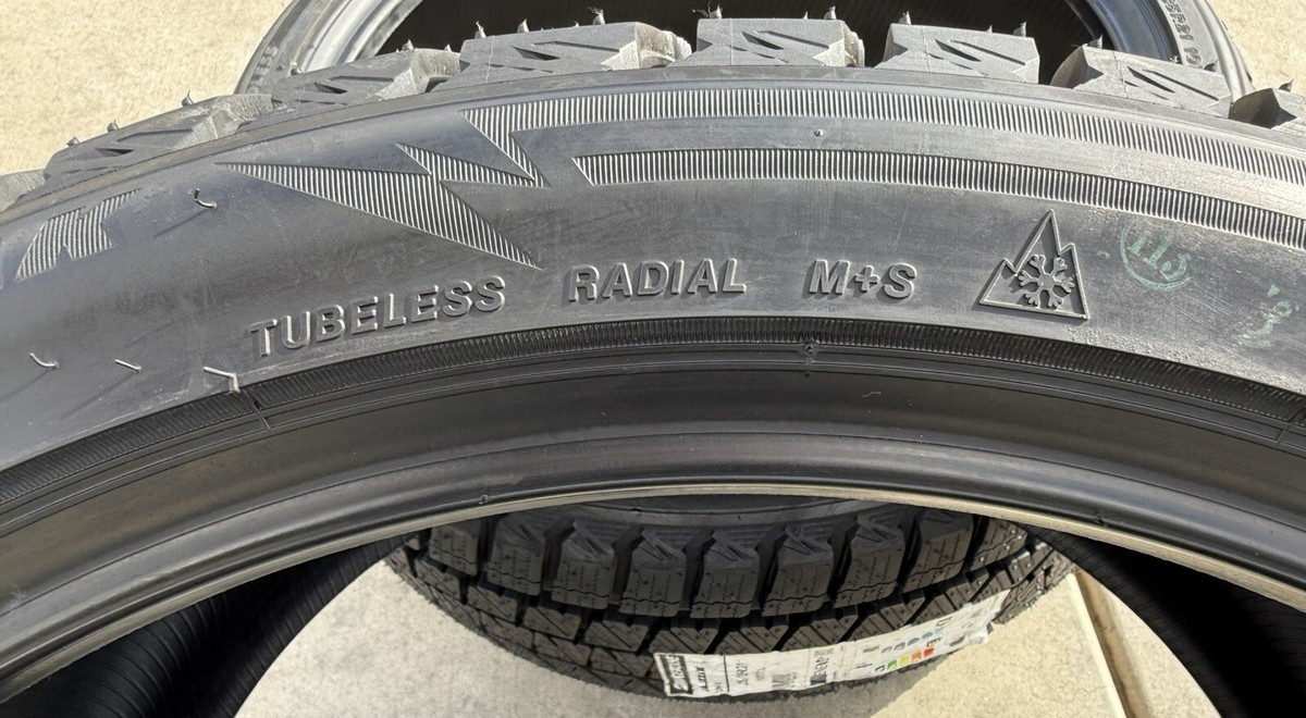 Set of TWO BRAND NEW 295/35R21 Bridgestone Blizzak DM-V3 Winter
