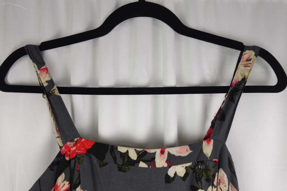 Комбинезон Abercrombie & Fitch XS цветочный серый без рукавов богемное коттеджкор шик - Изображение 4 из 4