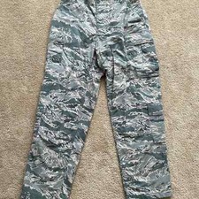 Vintage army camo cargo pants