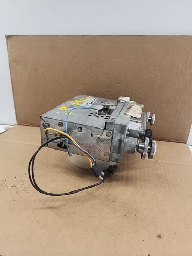 68 69 70 71 FORD RADIO AM TORINO GT RANCHERO FAIRLANE 500 FALCON MAVERICK OEM - Picture 7 of 7