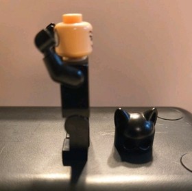 LEGO Catwoman Minifigure - 7779 Classic DC Batman I Dragster