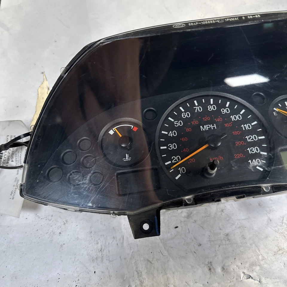 2000-2004 Ford Focus Speedometer Tachometer Gauge Instrument Cluster A1 Foto 2 de 4