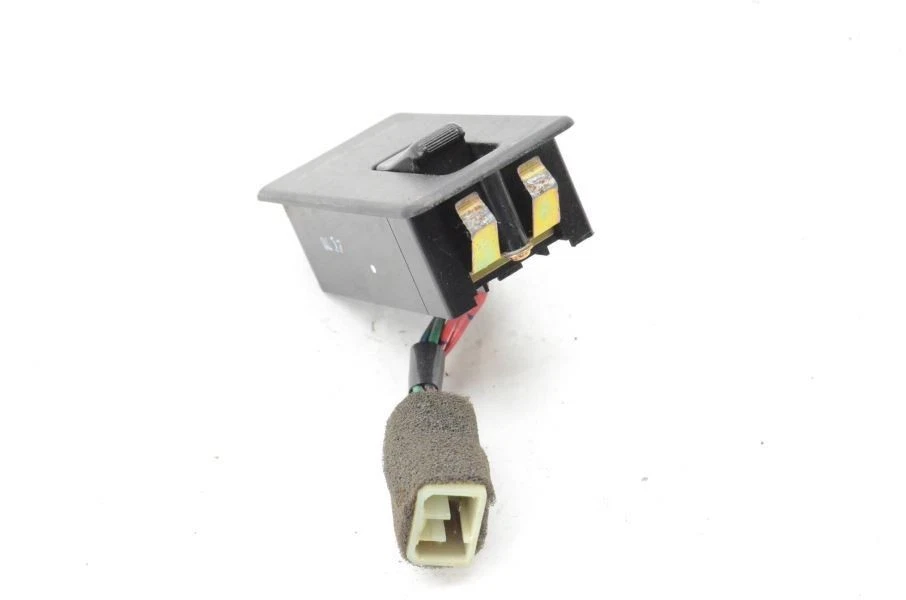 1989-1991 Mazda Rx7 13B Vert Passenger Right Front Window Switch - Image 3 of 4