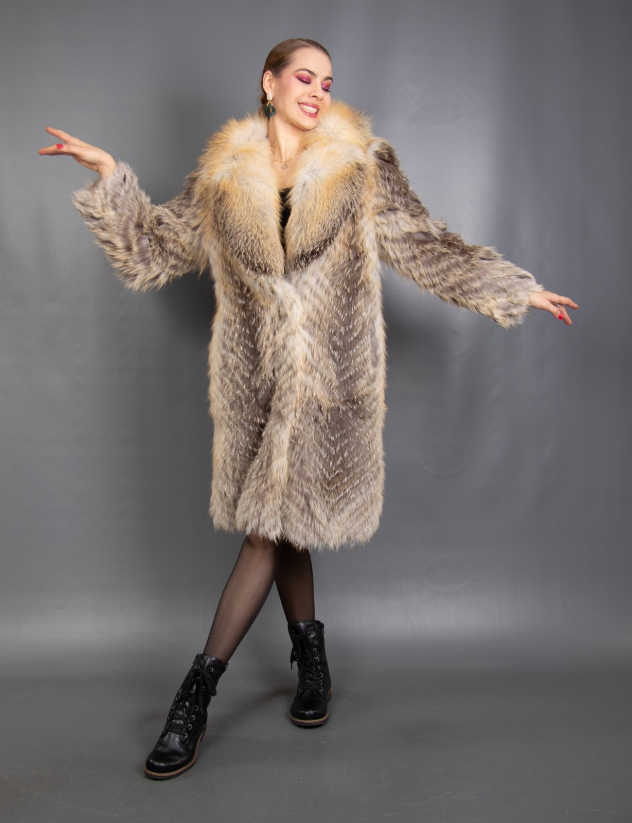 18262 NEW GORGEOUS REAL SAGA FURS GOLDEN ISLAND FOX COAT JACKET BEAUTIFUL SIZE M image 7