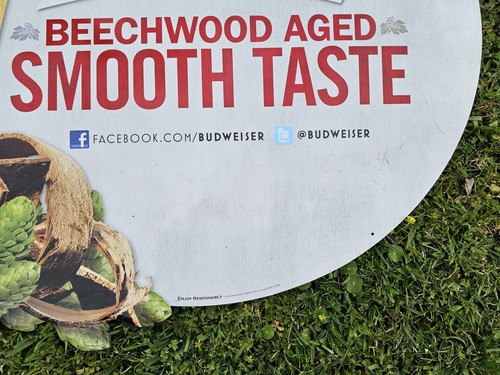 2014 Budweiser Beer Sign LARGE Beechwood Draught Glass Twitter Facebook Mancave - Picture 5 of 10