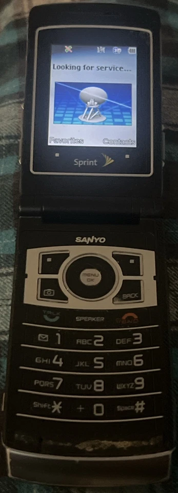 Sanyo Katana 2 SCP-6650, Silver-Black, Sprint, Cellular Flip Phone, Rare, 👀Info - Image 2 of 4