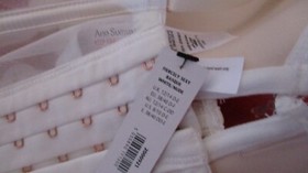 ANN SUMMERS UNDERWIRED WHITE/NUDE BASQUE SUSPENDER "FIERCELY SEXY 12/14 D-E NWT