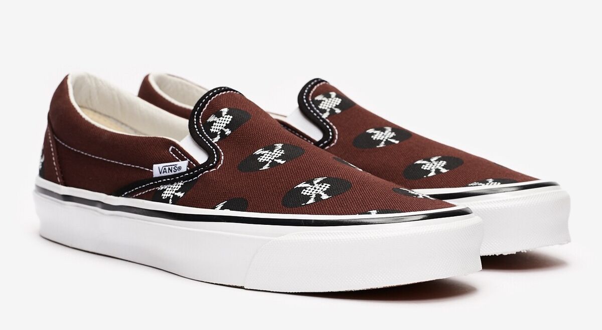 Vans x Wacko Maria OG Classic Slip-On 'Brown Records Vans x Wacko Maria OG Classic Slip-On 'Brown Records