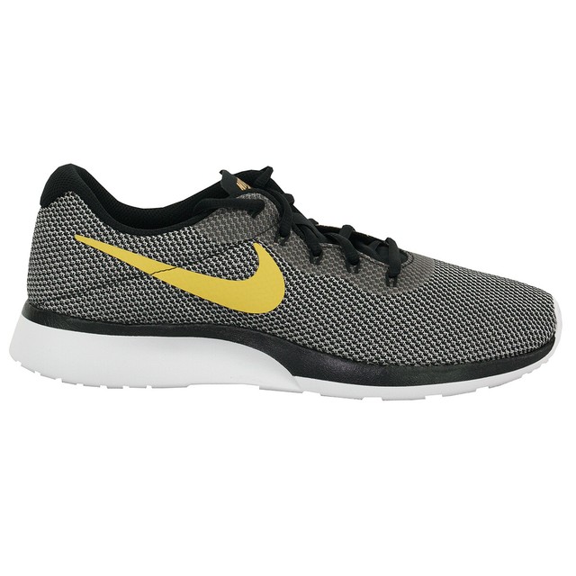 nike tanjun black mens