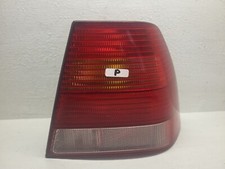 Feu arrière Volkswagen BORA