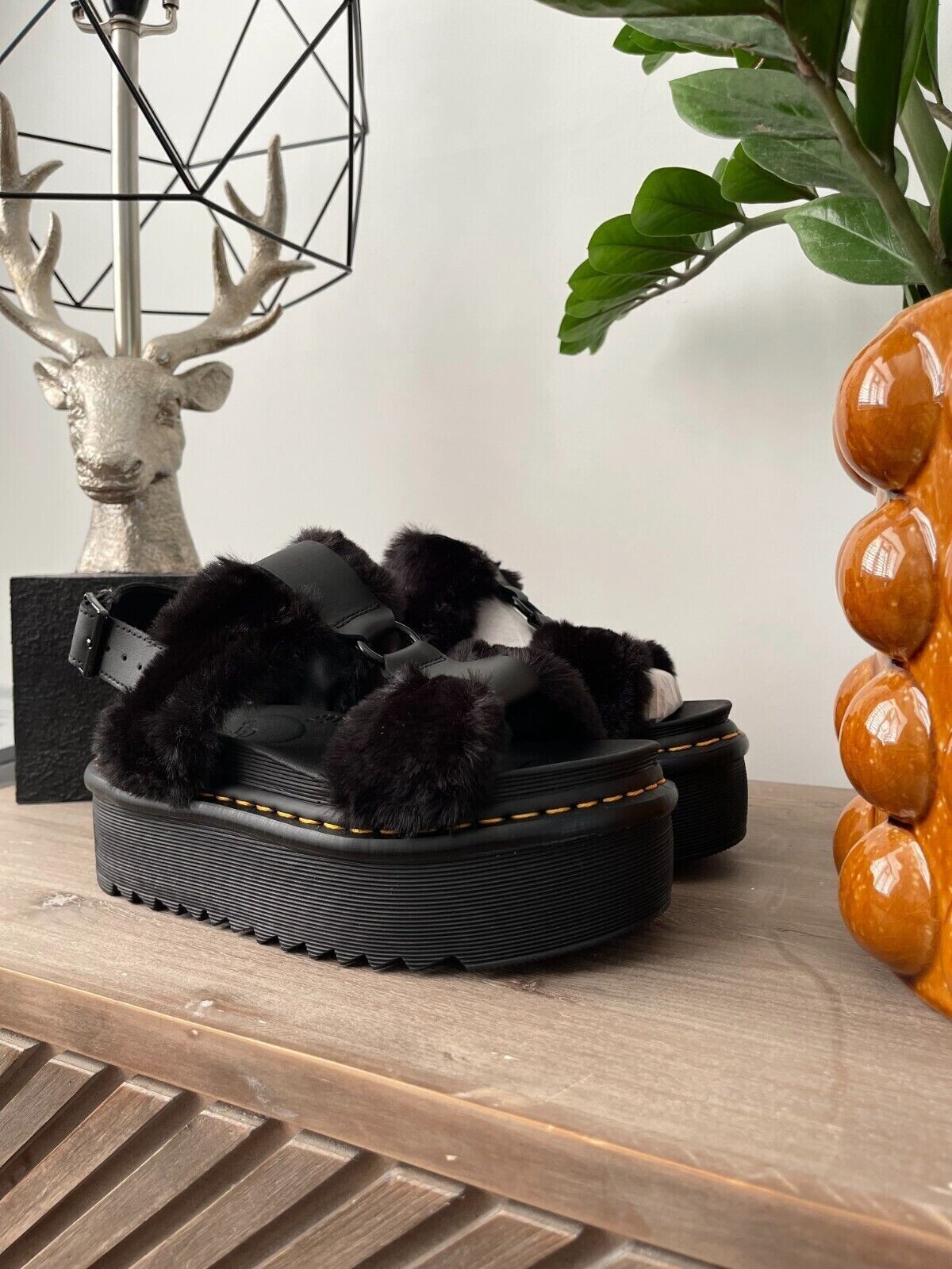 Dr MARTENS FRANCIS Platform SANDALS Fluffy Strap Leather Black UK 4 EU