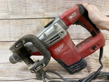 Milwaukee SDS-Max Demolition Hammer 5446-21 (A1G004051)