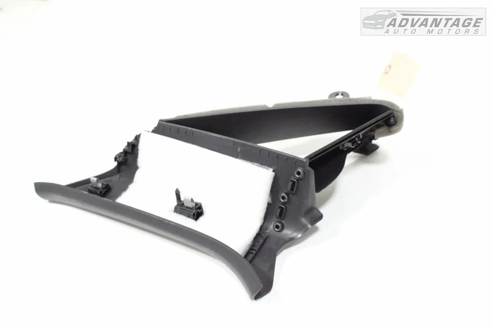 2018-2020 AUDI A3 QUATTRO 8V REAR LEFT QUARTER UPPER C PILLAR TRIM COVER OEM - Image 4 of 4