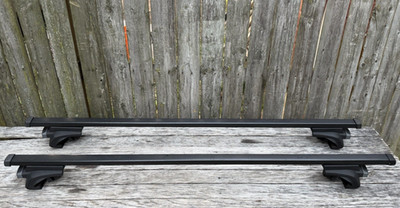 Volvo Thule 757 Roof Load Square Cross Bars For Raised Rails With Locks & Key