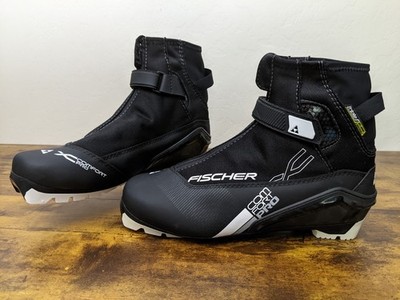 Fischer XC Comfort Pro Touring Boot Black: Size EU 41 / US 8 Women / US 9 Men
