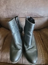 Black Leather Boots Size 10 M