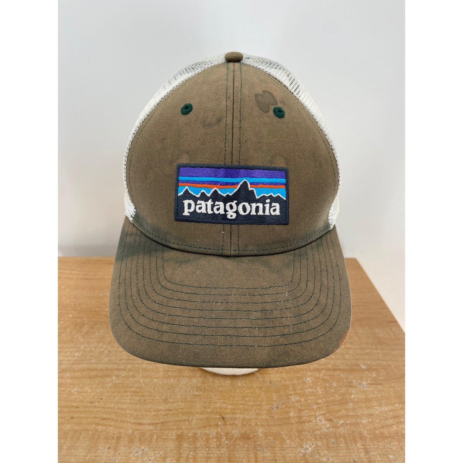 Patagonia Fitz Roy P-6 Logo Trucker Hat Brown Green Snapback Mesh Cap Mens