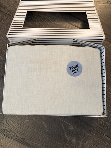The Casper Airy Belgium Flax Linen Twin Sheet Set Mint Green NIB - Picture 2 of 5