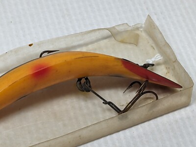 Appât de pêche à la mouche vintage Helin's Flatfish F4 en