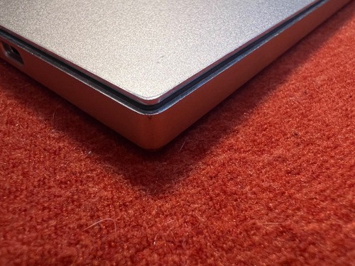 SEAGATE LACIE PORSCHE SLIM DESIGN 2TB HARD DRIVE LRD0PS2 USB-C - Picture 6 of 9