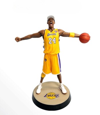 New Basketball Star Lakers Kobe Bryant Roaring 34cm PVC
