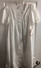 Nice Barbizon Nightgown White W/Lace Trim Pockets Romantic Sz Med NWT