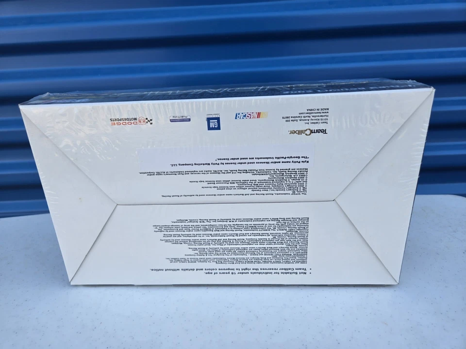1/24 #45 2003 Kyle Petty Team Calibre Georgia Pacific nuevo sellado coche fundido a presión Foto 4 de 4