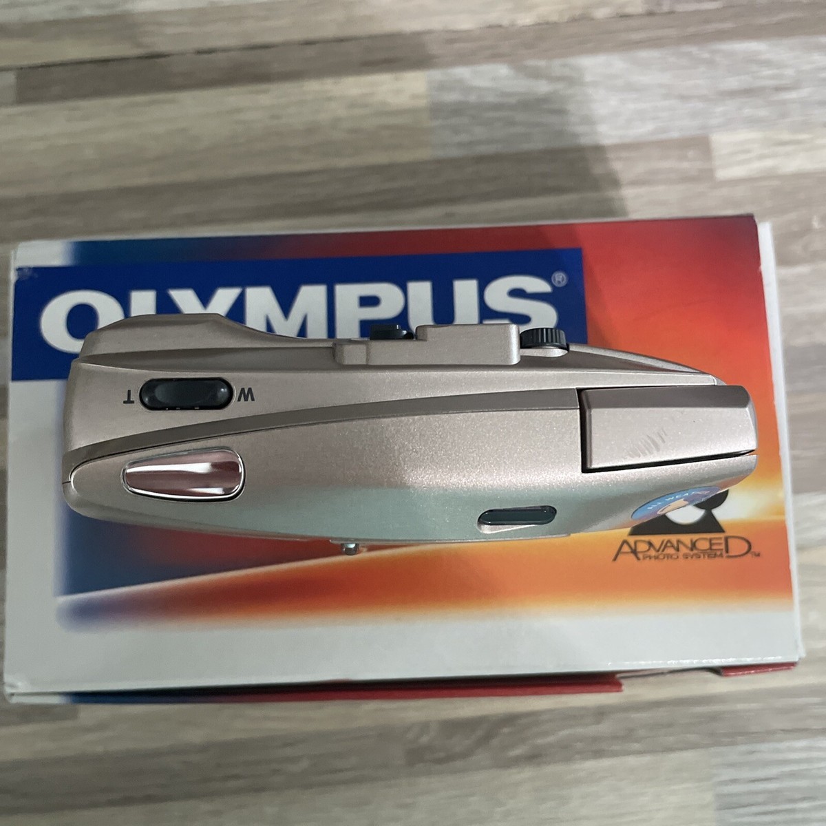 Olympus i Zoom 75 Vintage Point & Shoot APS Film Camera 28-75mm