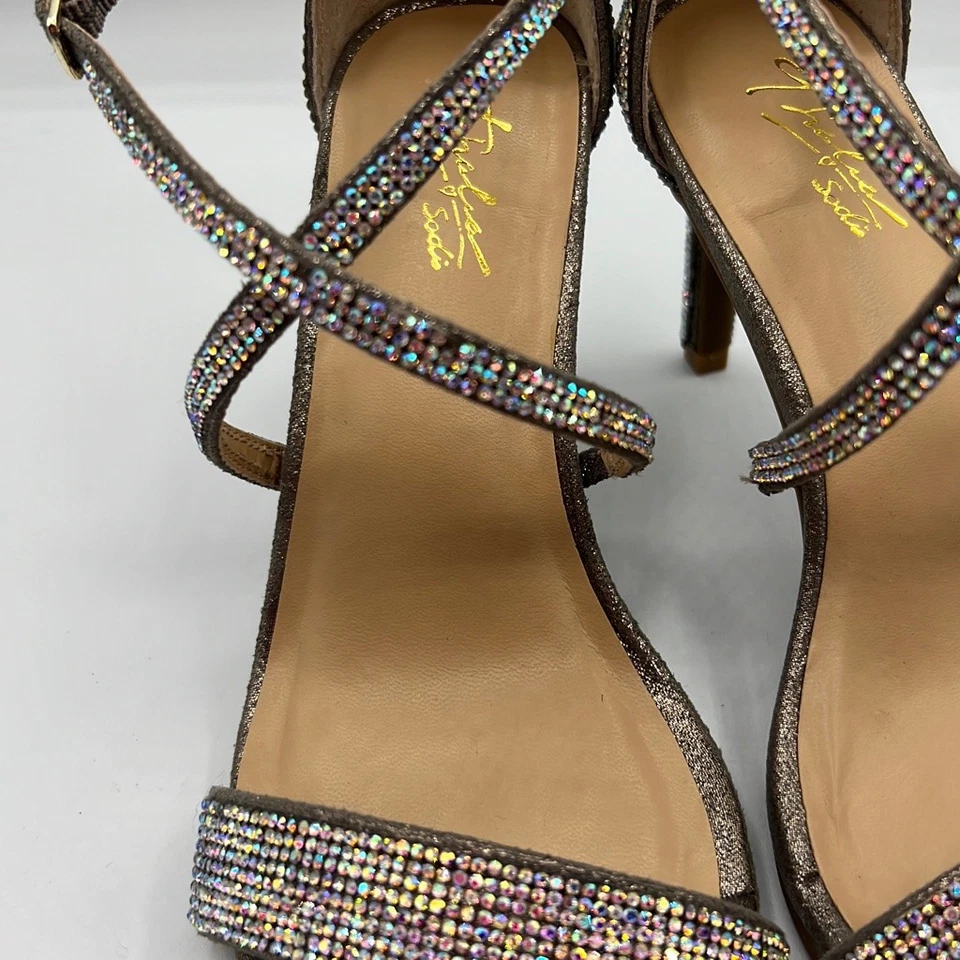 Thalia Sodi Mujer Darria 4 Tacones de Noche Adornados Plateados Talla 6.5W Foto 2 de 4