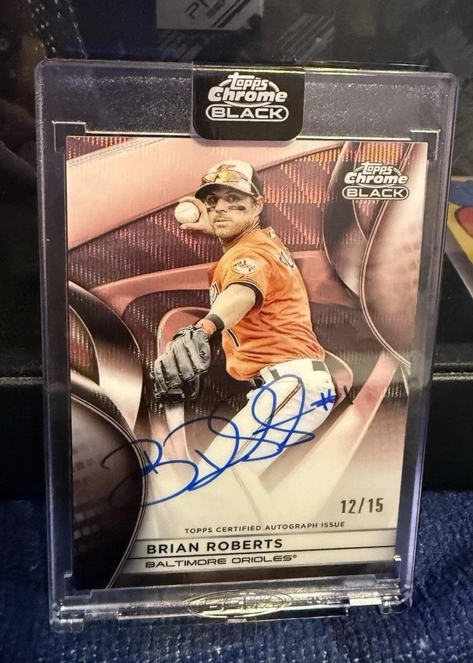 2025 Topps Cromo Negro Brian Roberts Cubierta Oro Rosa Onda Automático #/15 Foto 2 de 3