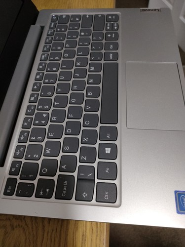 Lenovo Laptop IdeaPad 1 11IGL05 11,6" HD Intel Celeron N4020 4GB RAM 64GB & CASE - Bild 5 von 11