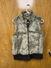 Charlotte russe - women's fur vest - size large
