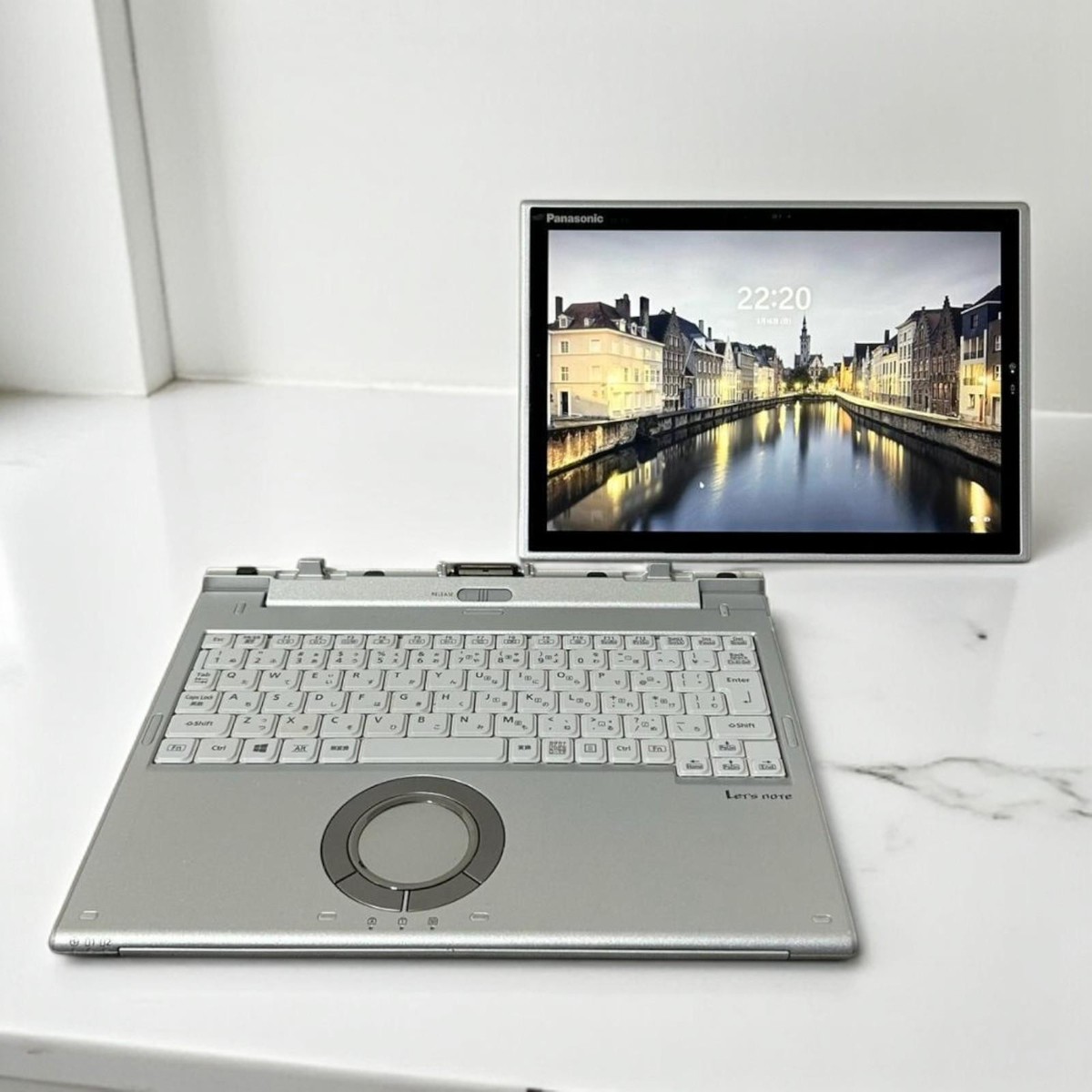 Windowsタブレット本体 #067 Panasonic CF-XZ6 2in1 i5-7300U 8GB PANASONIC CF-XZ6 LET'S NOTE i5-7300U 8 GB SSD 256GB 2in1