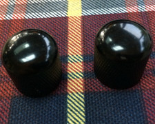 Due manopole a cupola push-on nere per chitarra Fender Squier Showmaster - EDC