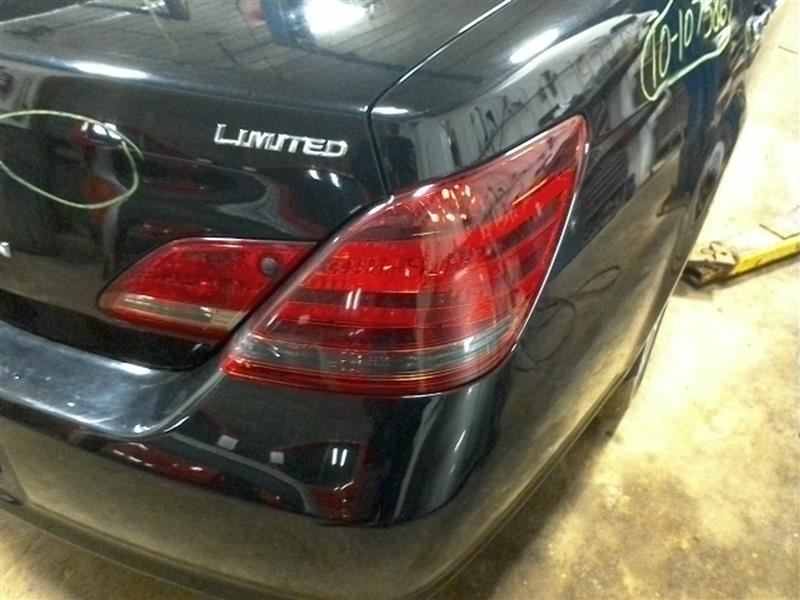 Rear Passenger Tail Light Thru 9/09 Quarter Panel Mounted Fits 08-10 AVALON 1017