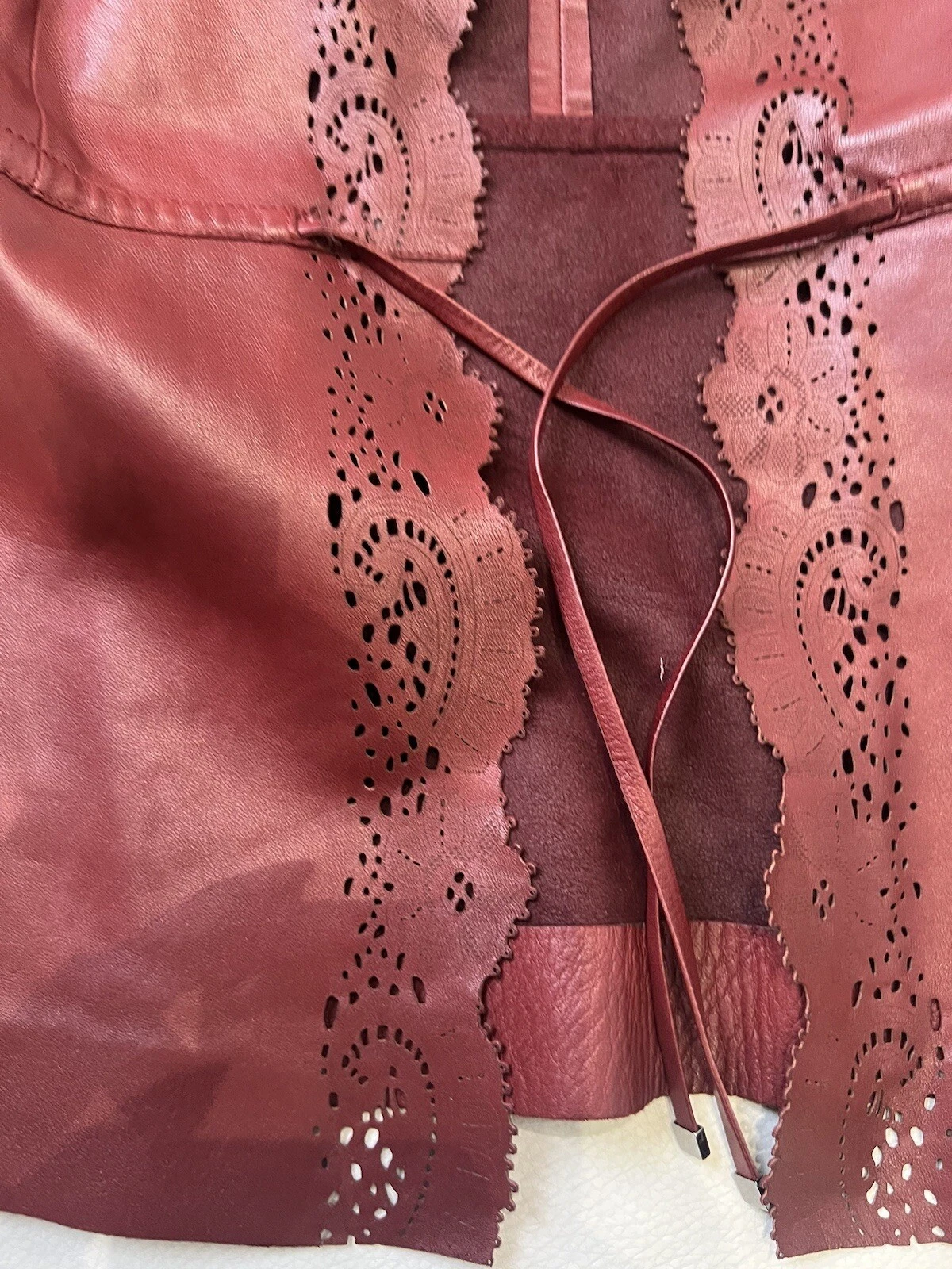 Gucci Tom Ford Giacca in pelle bordeaux taglio laser bordeaux 38 raro pezzo vintage