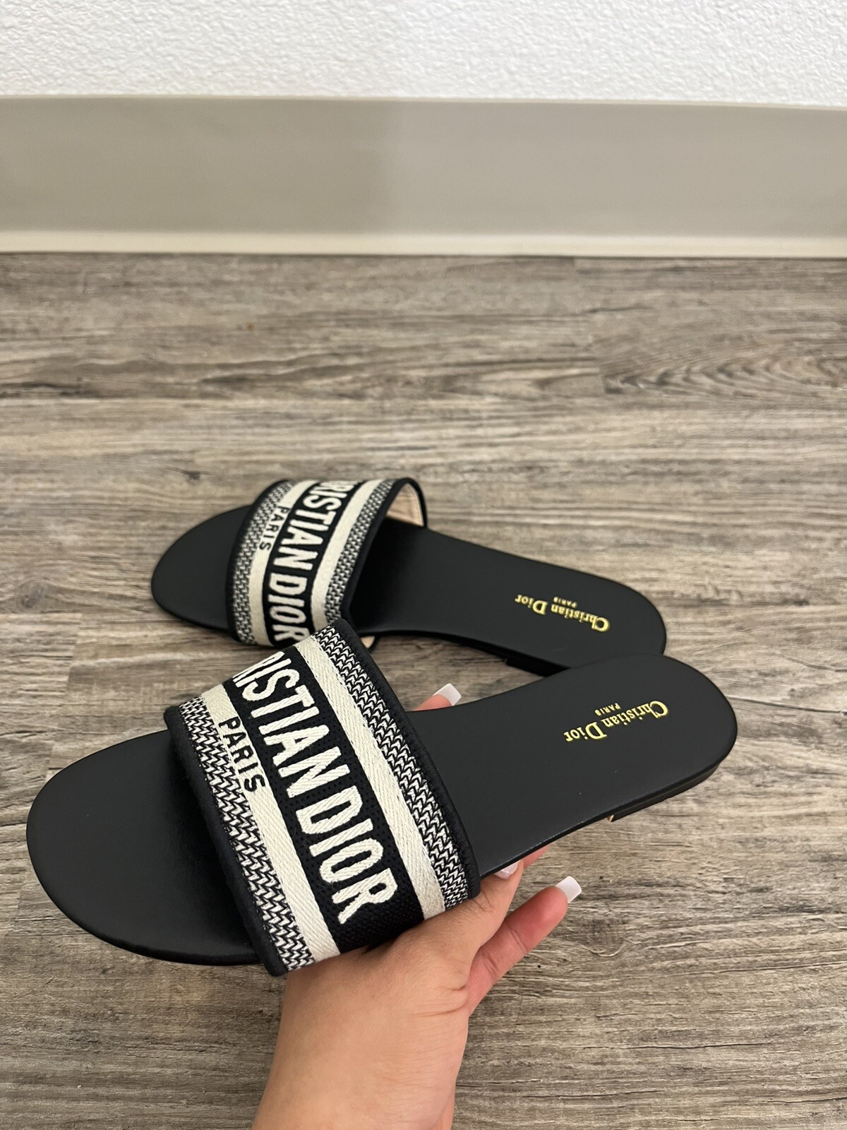 Christian Dior Dway Embroidered Leather Slides