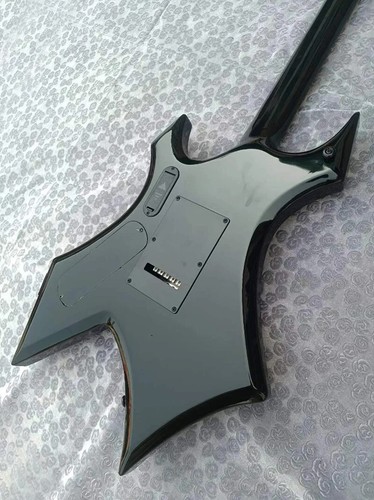 B.C. Rich "Warlock "Electric Guitar, Floyd Rose Vibrato Bridge, Lock String Nut - Picture 4 of 12