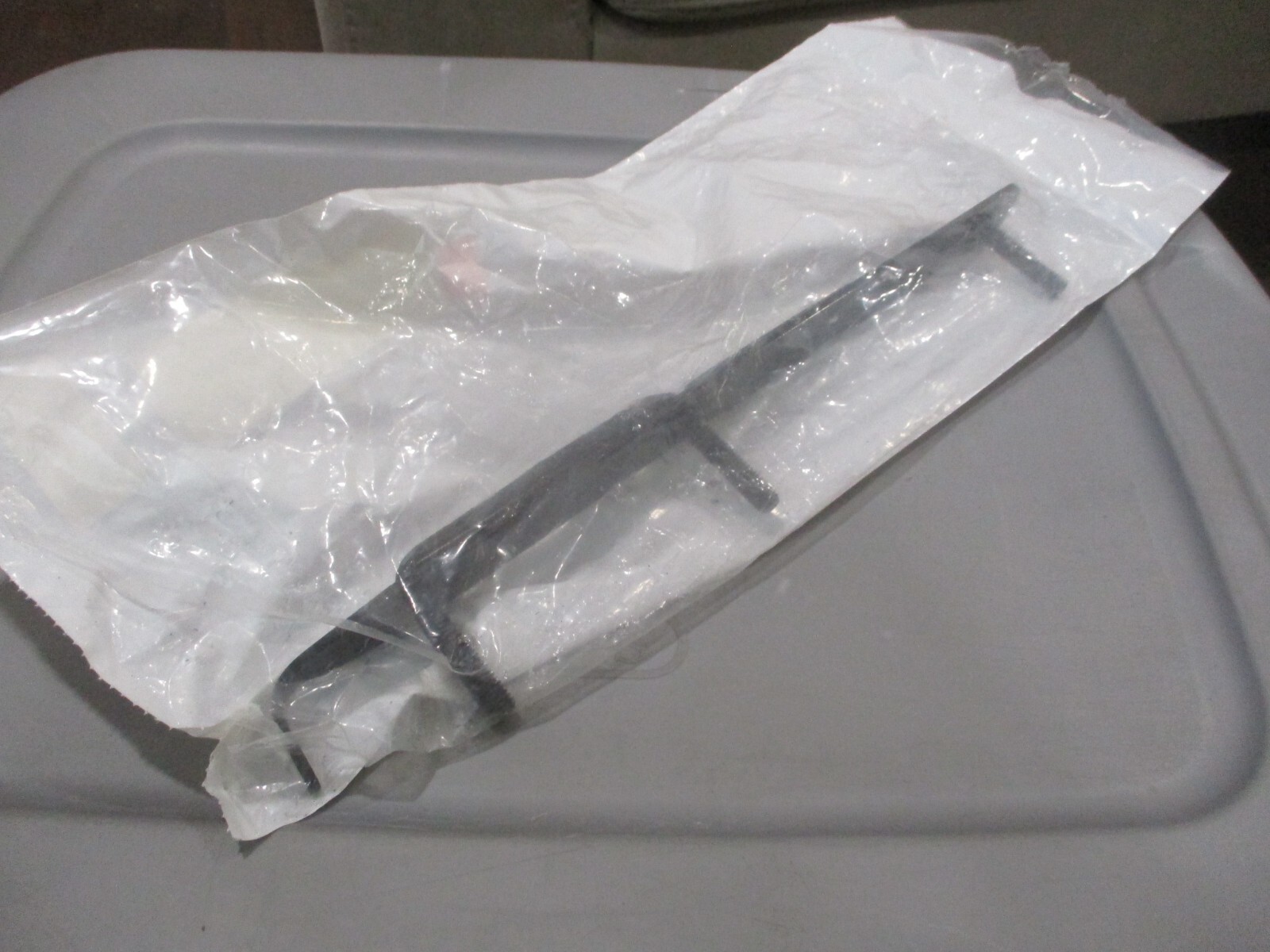 Arctic Cat 2703599 Carbide Staggered Wearbar, 3 bolt 4in. LH