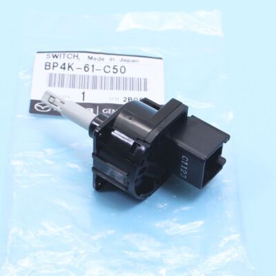 New Genuine OEM Mazda Engine HVAC Blower Motor Control Switch MAZDA 3 2004-2009