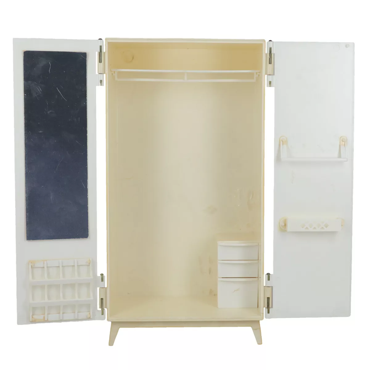 Vintage 1960s Sindy Wardrobe by Pedigree of England