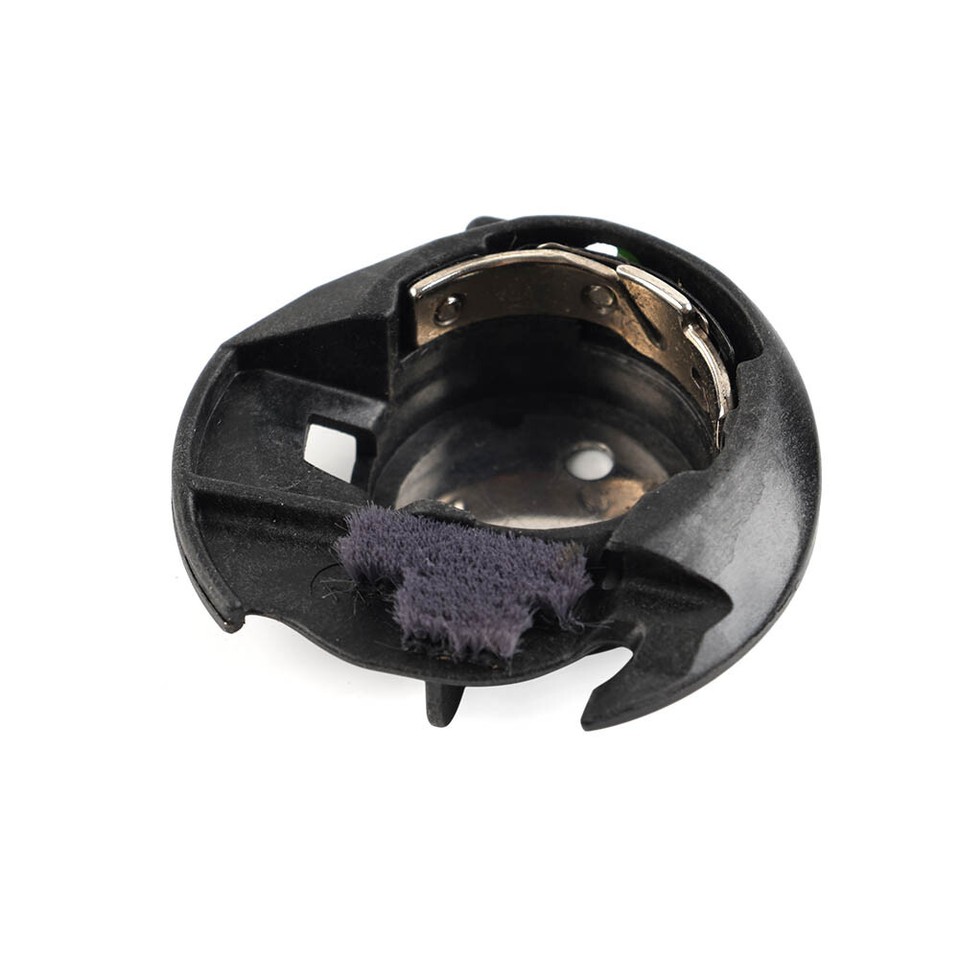 1PCS Bobbin Case For Brother PE800, PE810L, PE830DL, SE1900 XG2058001