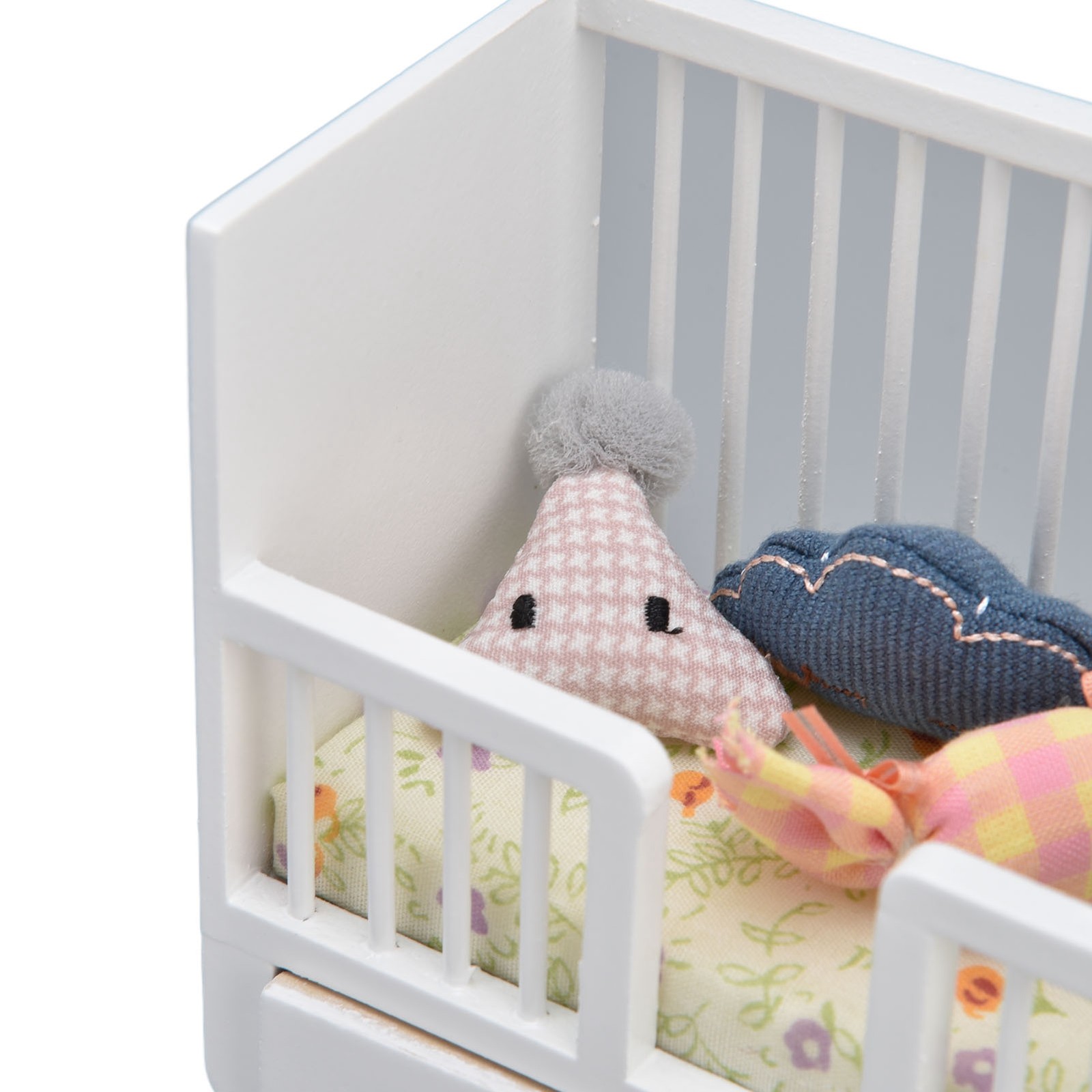 Miniature Dollhouse Crib Cute Design For Baby Doll Room Easy To Use