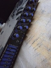 VocoPro DA-1055 Pro Professional 6 MIC. Digital Echo Mixer/Parametric Equalizer