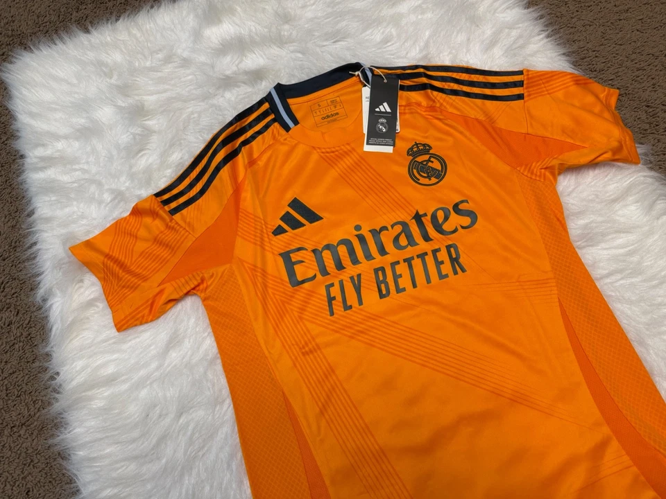 Camiseta de fútbol Adidas Real Madrid visitante 24/25 para hombre talla mediana IU5013 Foto 3 de 4