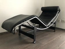 Cassina - Liege LC4 - Le Corbusier - schwarzes Leder