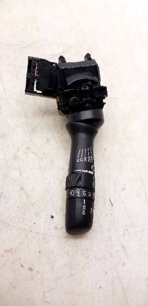 07 08 09 CONJUNTO INTERRUPTOR COLUMNA DIRECCIÓN TOYOTA MATRIX  Foto 2 de 4